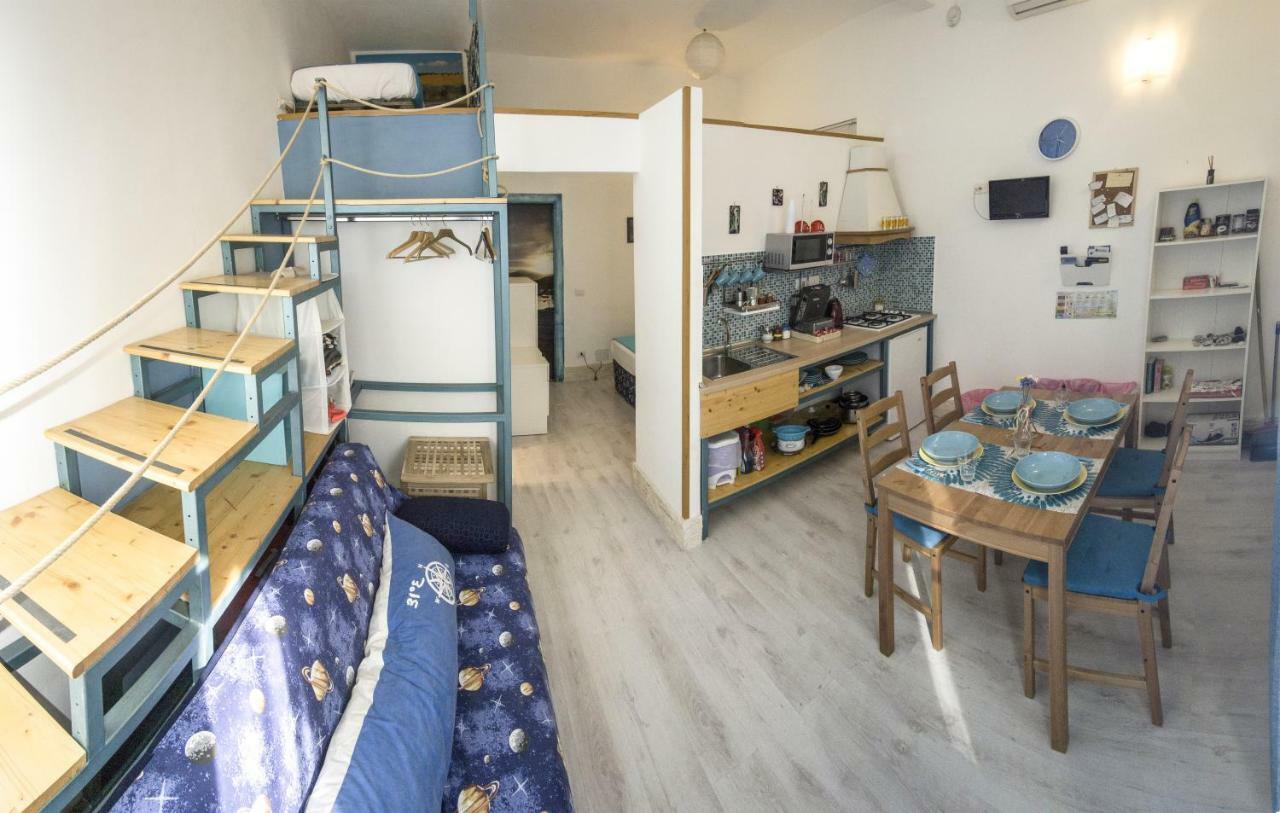 La Casa Dei Nonni Lejlighed Giardini Naxos Eksteriør billede
